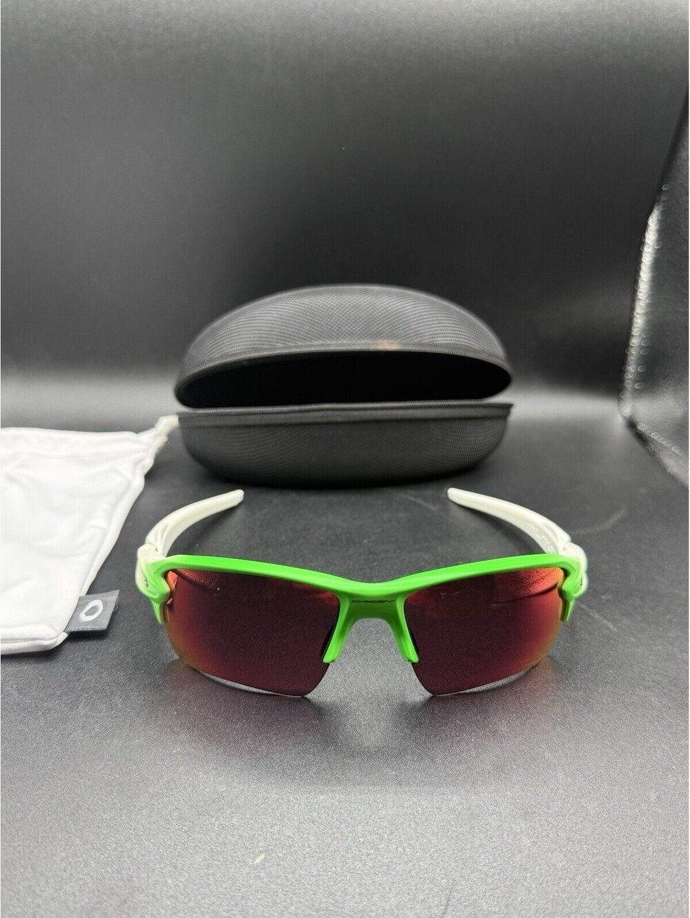 Oakley Flak 2.0 XL Green Fade/Prizm Field Lenses OO9188-43